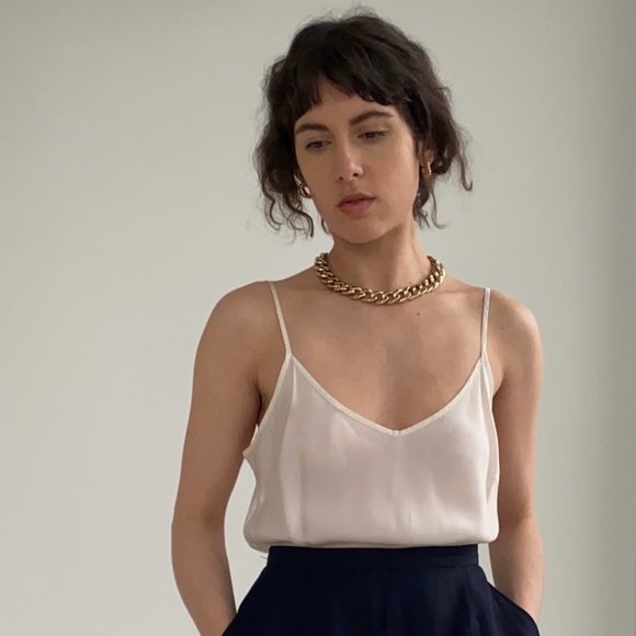 Meet your Posher, Patricia - Picture 2 of 5